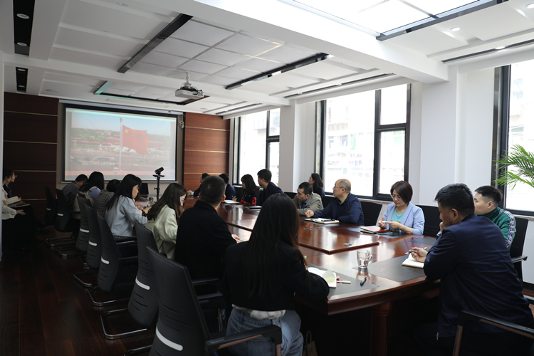 6449c12bdbe9a.jpg HG5B6002_副本.jpg